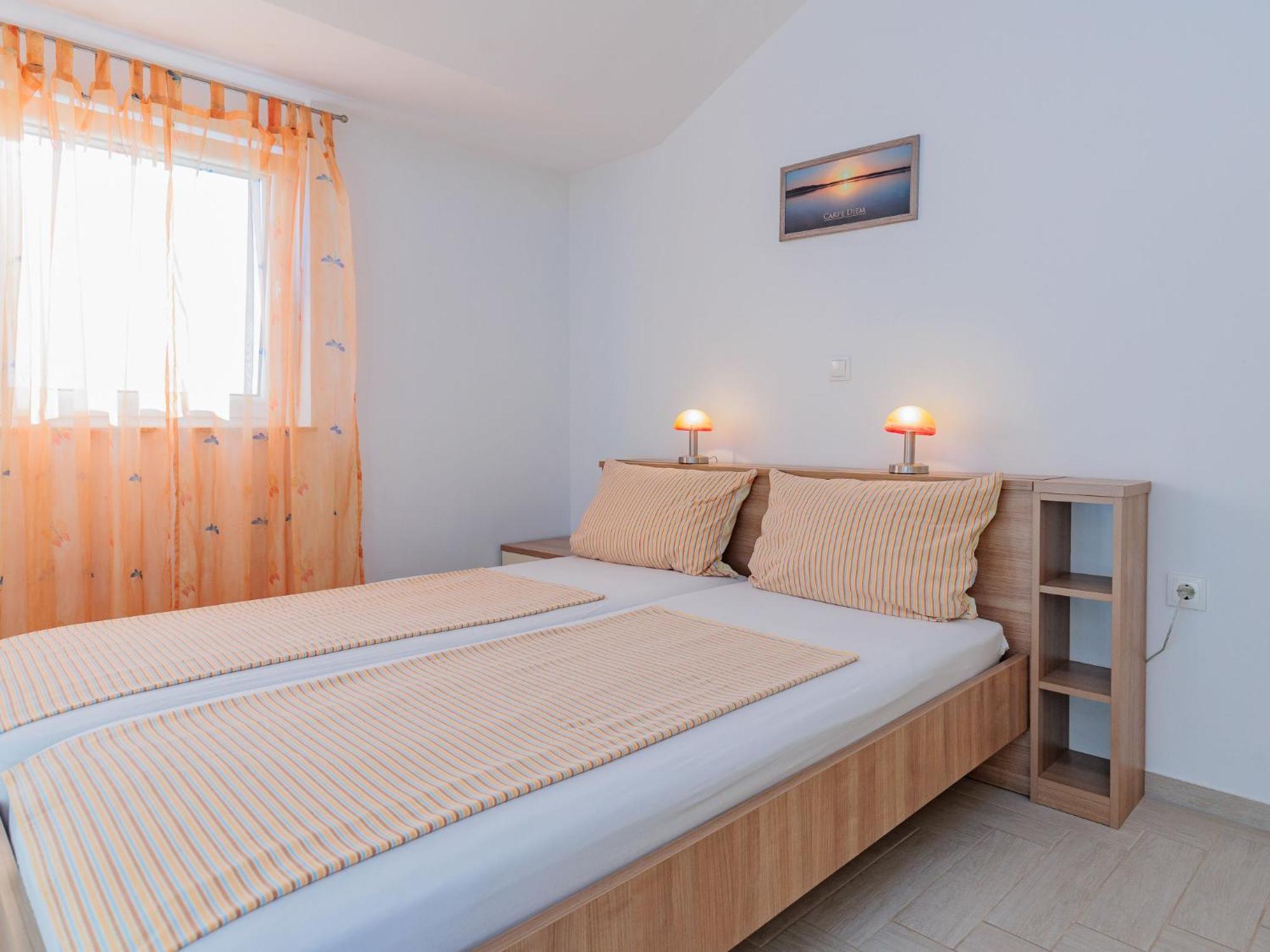 Apartment Mlasina-6 Nin Bagian luar foto