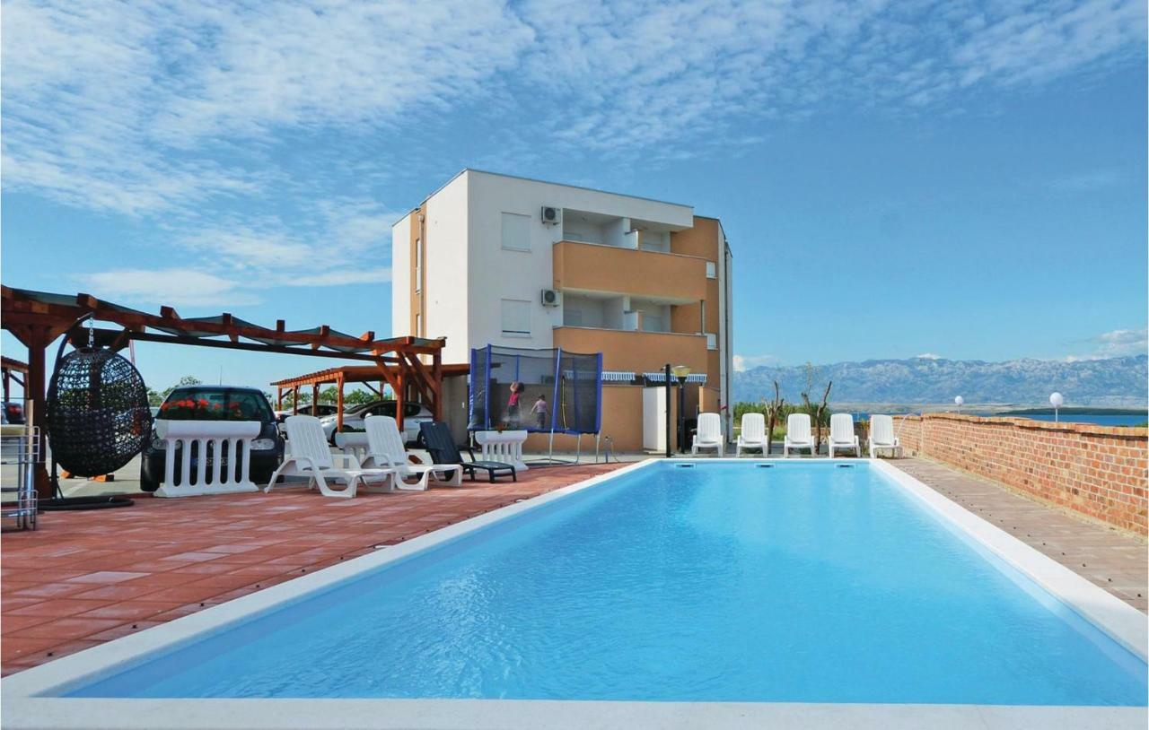 Apartment Mlasina-6 Nin Bagian luar foto